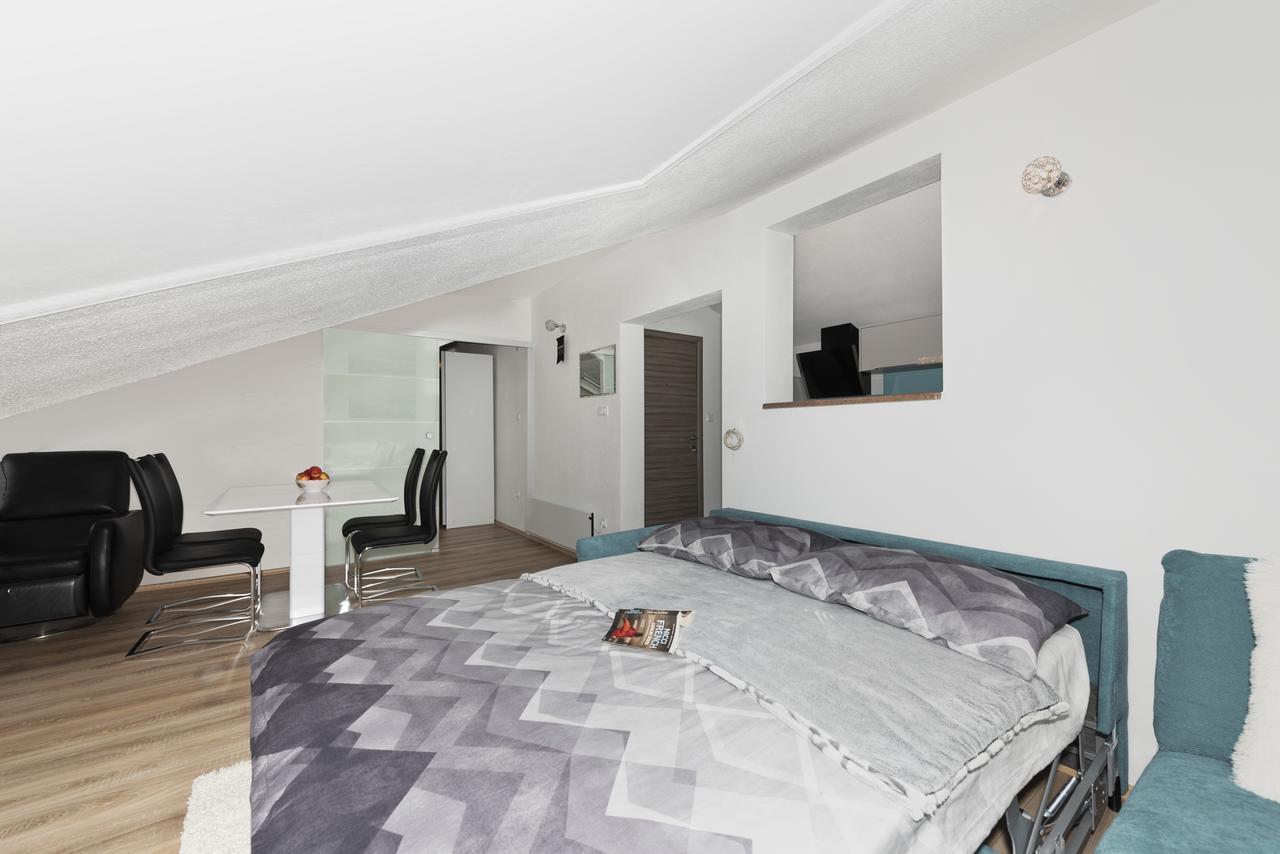 Apartment Nikola Trogir Extérieur photo