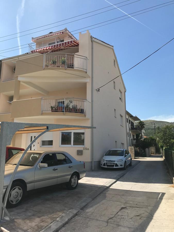 Apartment Nikola Trogir Extérieur photo